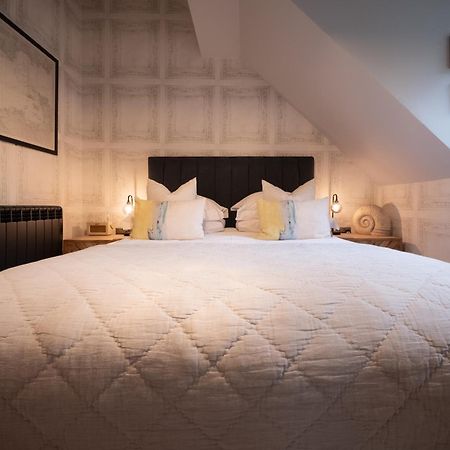 Padstow Escapes - Teyr Luxury Penthouse Apartment מראה חיצוני תמונה