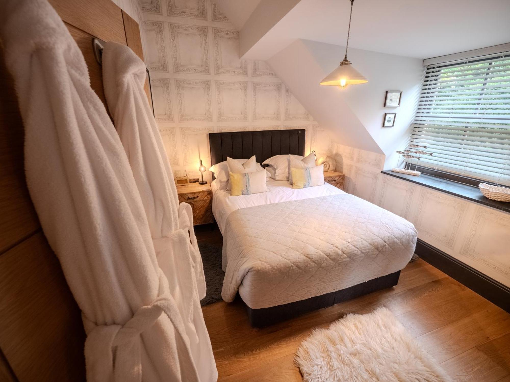 Padstow Escapes - Teyr Luxury Penthouse Apartment מראה חיצוני תמונה