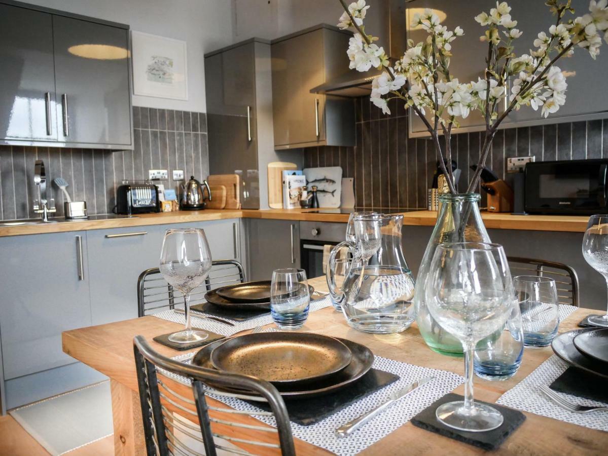 Padstow Escapes - Teyr Luxury Penthouse Apartment מראה חיצוני תמונה