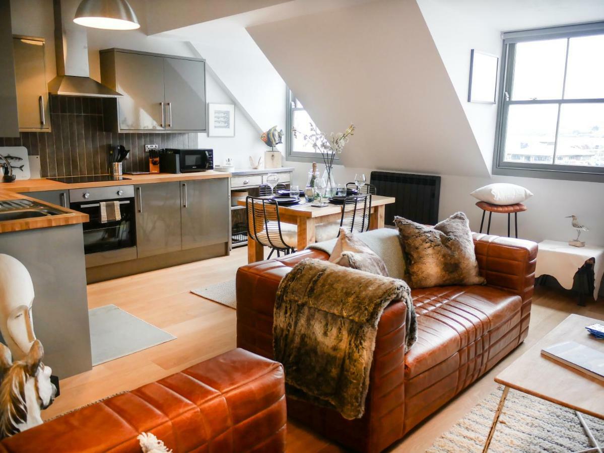 Padstow Escapes - Teyr Luxury Penthouse Apartment מראה חיצוני תמונה