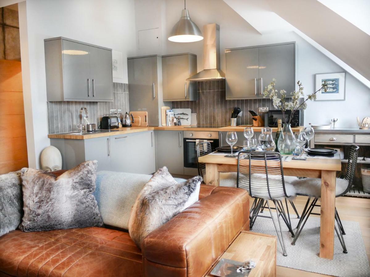 Padstow Escapes - Teyr Luxury Penthouse Apartment מראה חיצוני תמונה