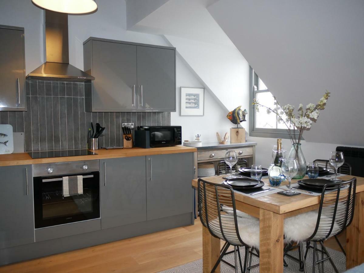 Padstow Escapes - Teyr Luxury Penthouse Apartment מראה חיצוני תמונה